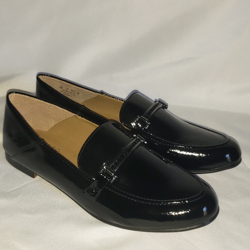 NWT Franco Sarto black patent loafers